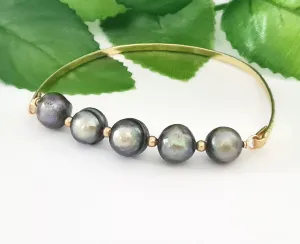 Cherry Black Rose - Natural Multiple Pearls Bangle