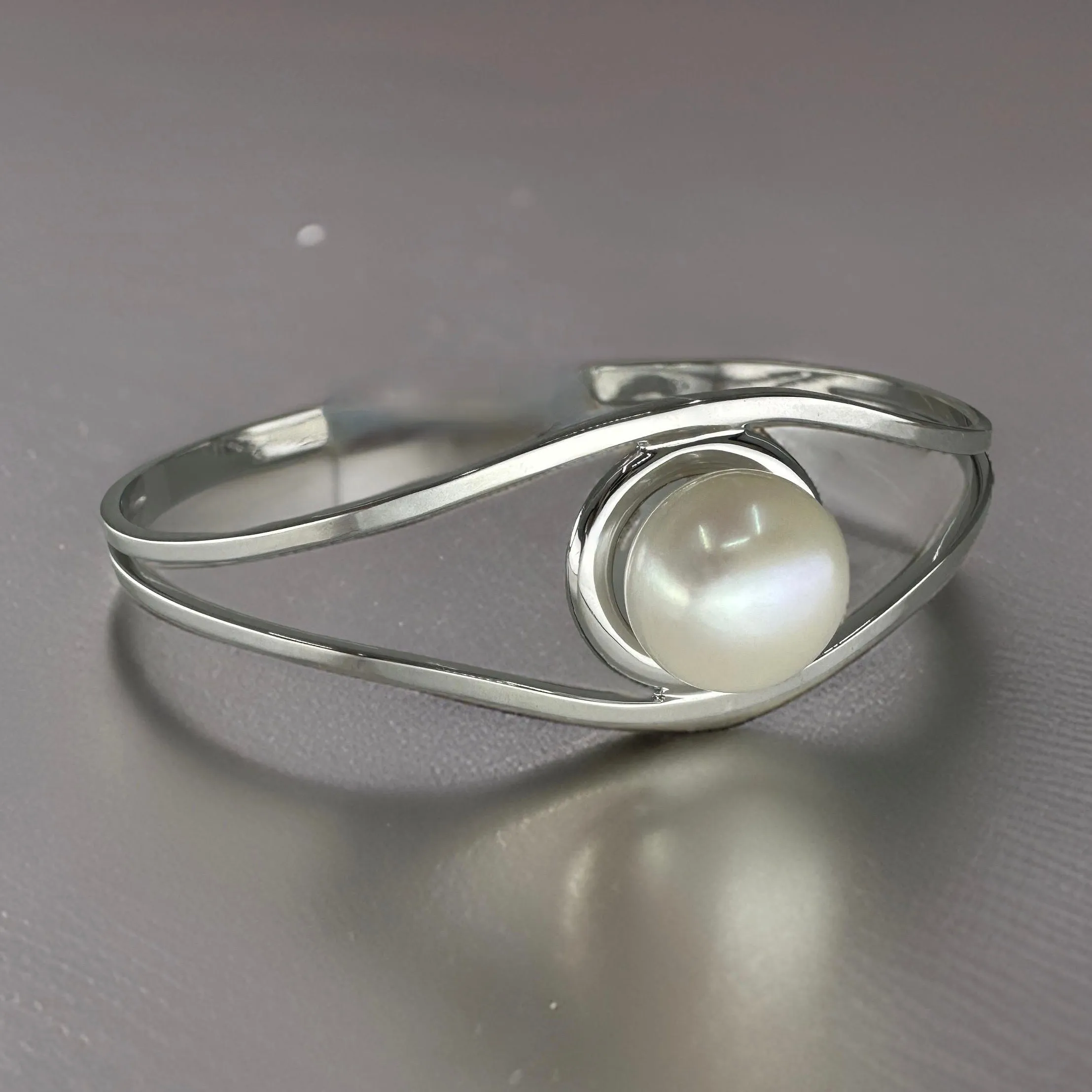 Cultured Freshwater Pearl Cuff Bangle