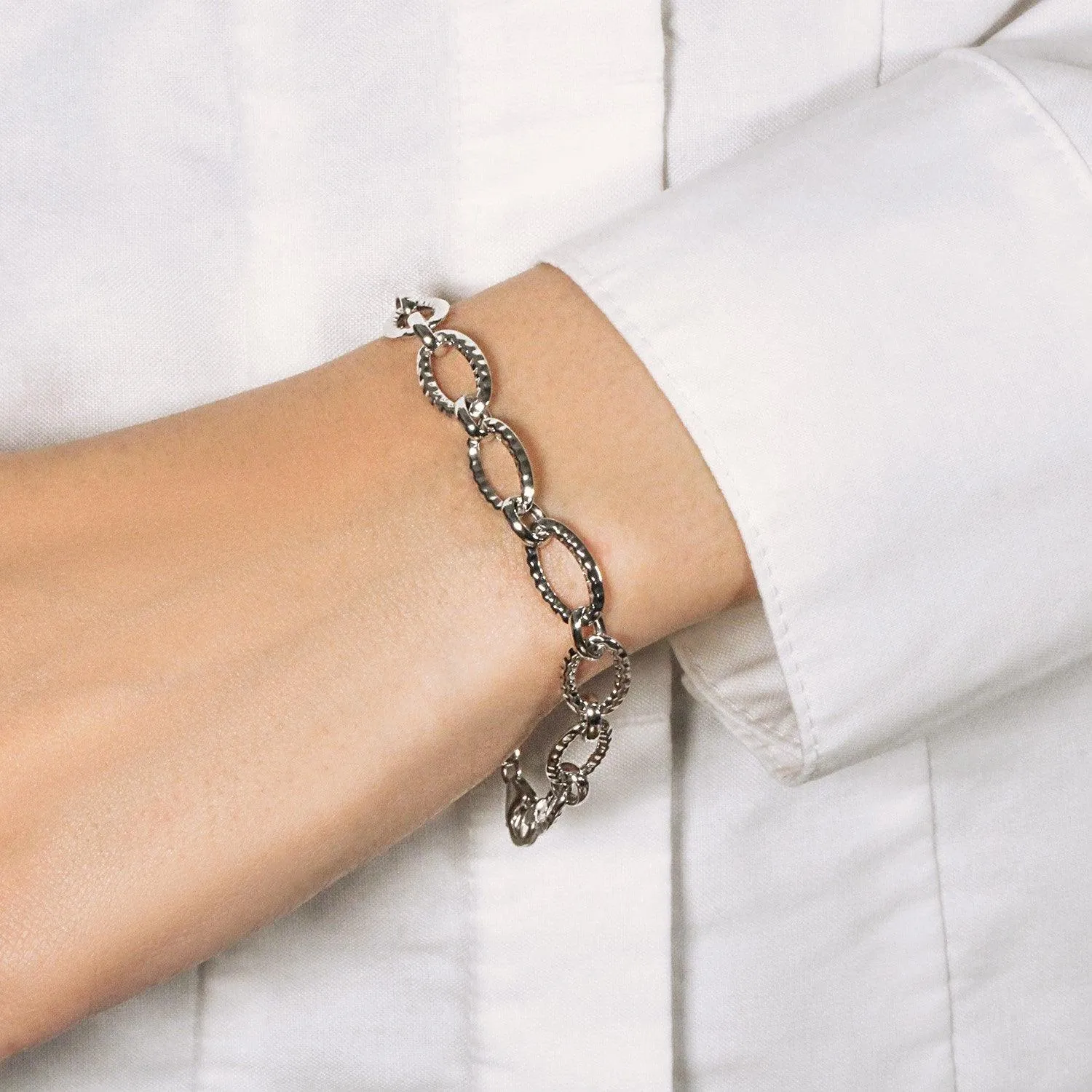 Textured Oval Link Bracelet in 14k White Gold