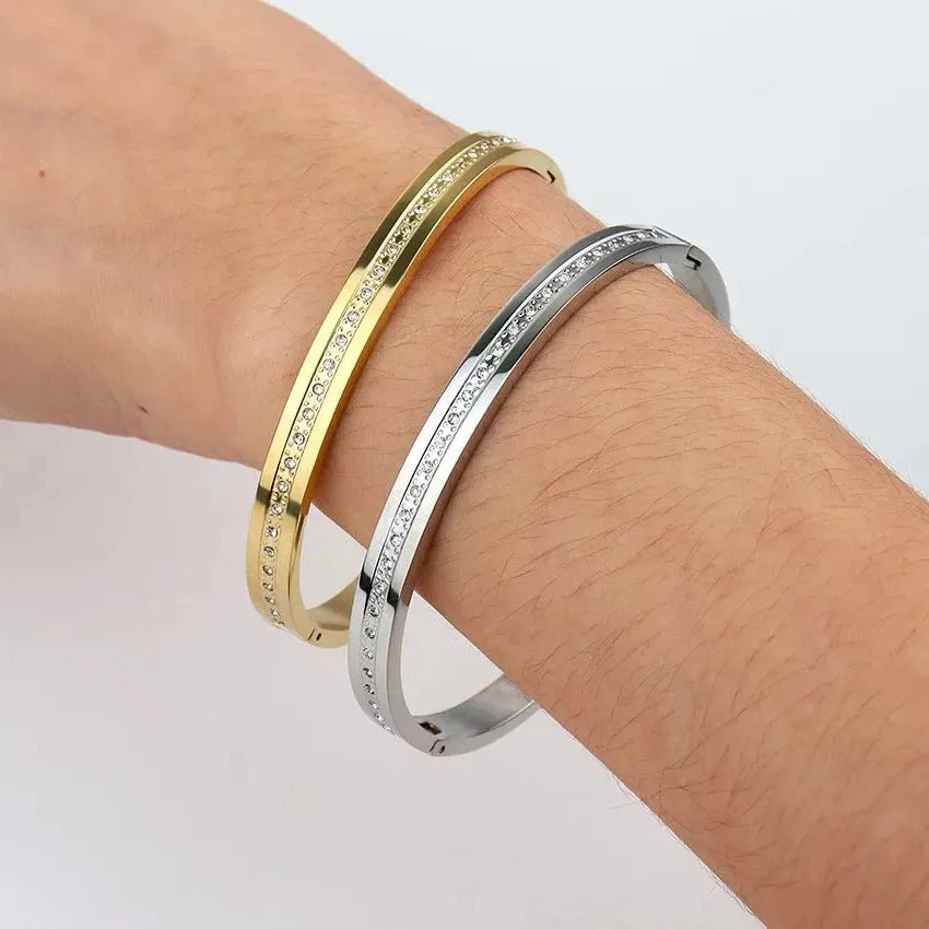 Waterproof Women's Bangle with Round Diamond